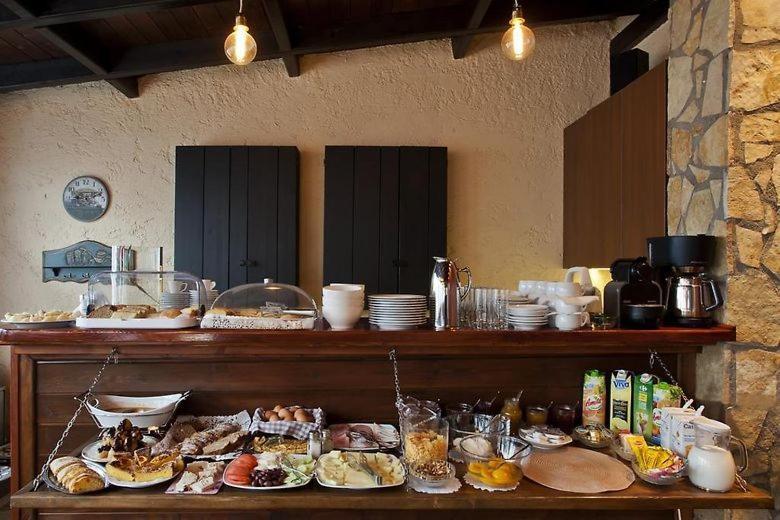 Fanaras Hotel Kalavryta Ngoại thất bức ảnh